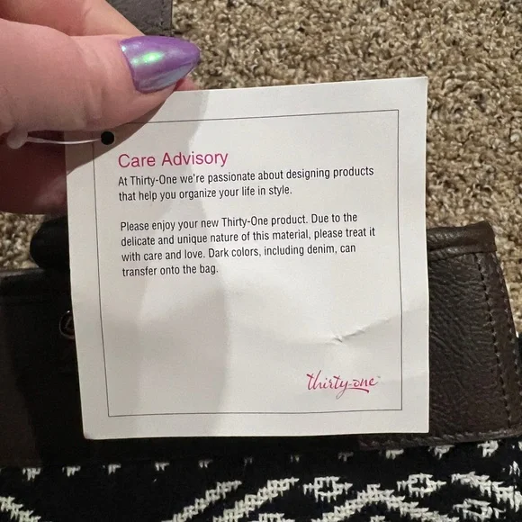 *Thirty One Reversible Fabric Purse - Picture 5 of 6